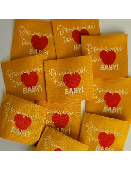 Satz von 5 gewebten Aufnähern zum Aufnähen Gib mir dein Herz Baby - Safran