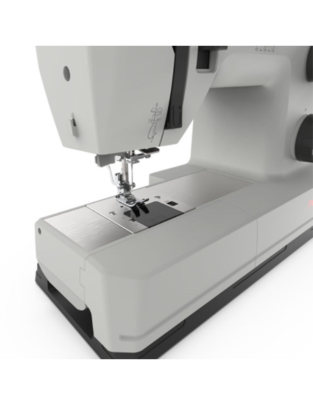 Nähmaschine Necchi Q132A