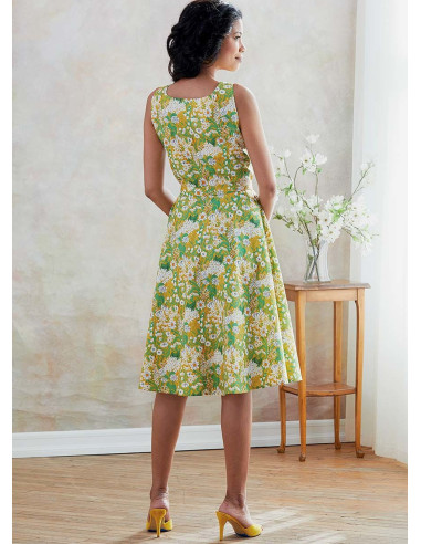 Kleidmuster, Gürtel und Handtasche - Butterick 6674