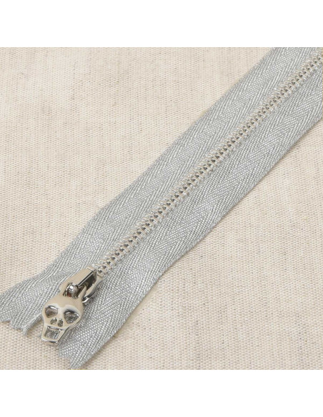 Metallverschluss Lurex Totenkopf - Silber