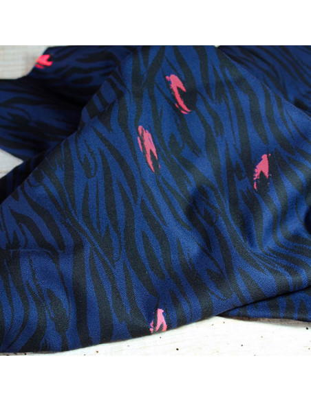 Blauer Viskose-Crêpestoff Zebra - Églantine & Zoé