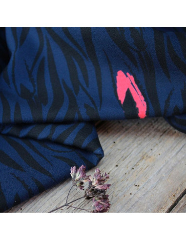 Blauer Viskose-Crêpestoff Zebra - Églantine & Zoé