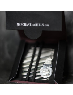 Heft mit 25 feinen Nähnadeln von Merchant & Mills