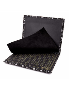 4-in-1 Bügel- und Schneidematte Black Edition