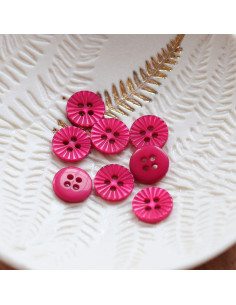 Gänseblümchenknopf mit 4 Löchern - Fuchsia