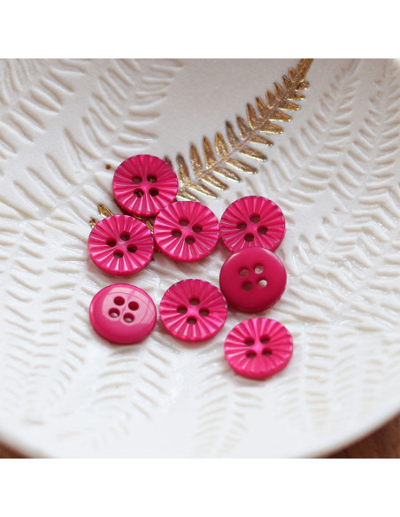 Gänseblümchenknopf mit 4 Löchern - Fuchsia