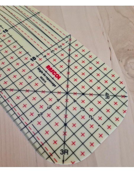 Heißbügelregel für Säume 30 x 10 cm