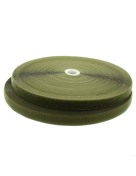 Selbstklebendes Nähband in Khaki, 20 mm breit, Rolle mit 25 Metern.