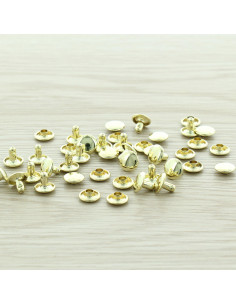 Beutel mit 100 günstigen Nieten 9 mm - Gold