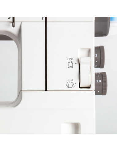 Janome CoverPro 3000 Professional Coverstitch-Maschine
