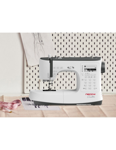 Nähmaschine Necchi Creator C360