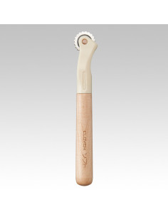Rundzackenschneider mit Holzgriff von Clover