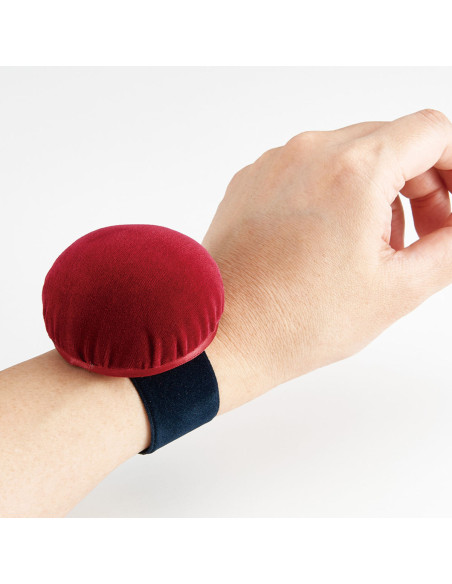 Selbstanpassendes Stecknadelarmband Clover