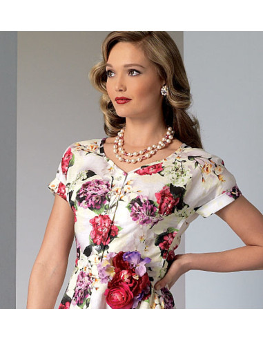 Kleid- und Gürtelmuster - Vogue 9106