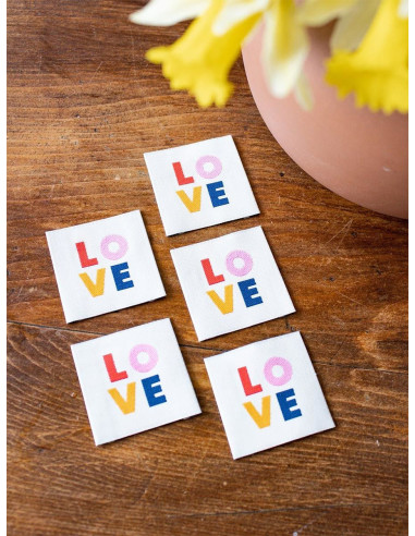 Set von 5 Aufnähern zum Nähen - LOVE