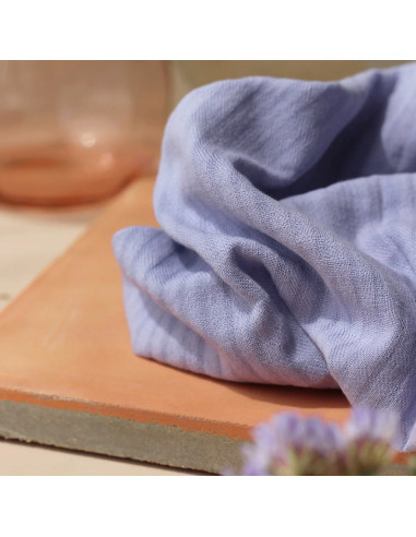 Gewebter Baumwollstoff mit kleinen Karos in Mauve - La Maison Naïve