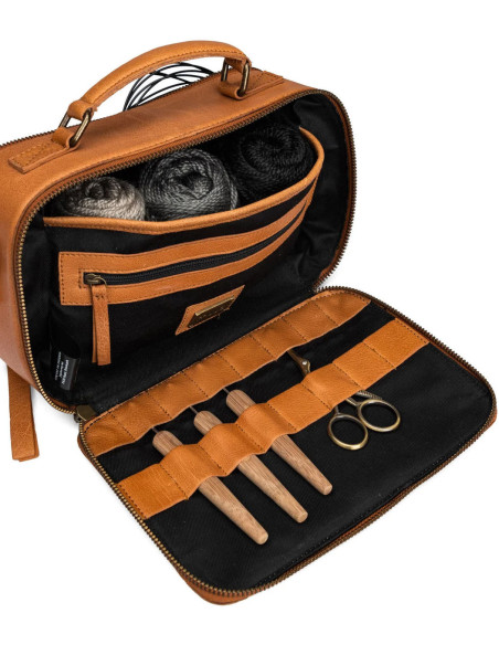 Strick- und Häkeltasche Muud Lilly Crossbody - Whisky