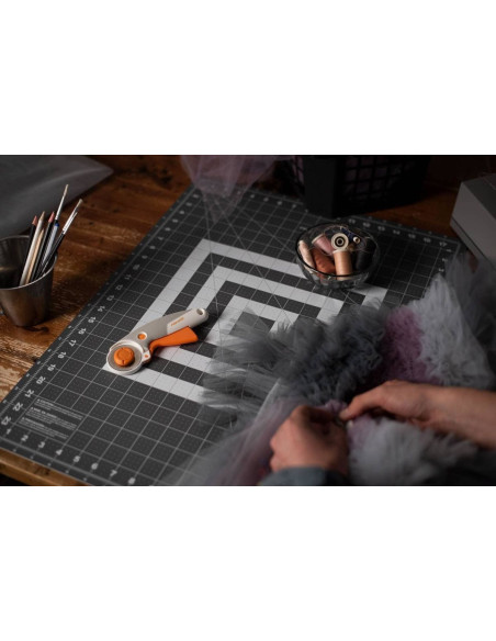 Fiskars 45mm Rollschneider mit Abzughebel