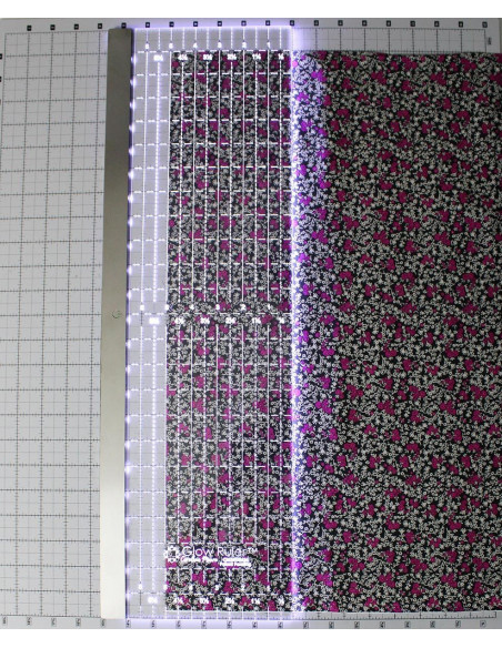 Leuchtende Patchwork-Regel Carolina Moore 6,5 x 24,0 Zoll