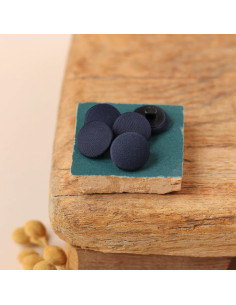 Satinüberzogener Knopf auf Fuß 18 mm - Denim