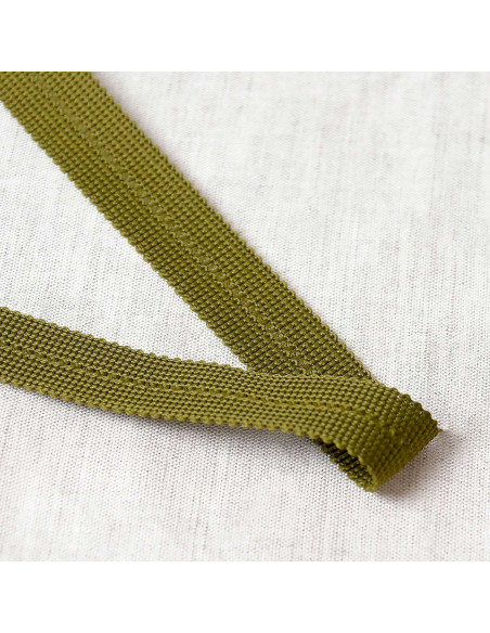 Vorgeflochtener Zopf - Khaki