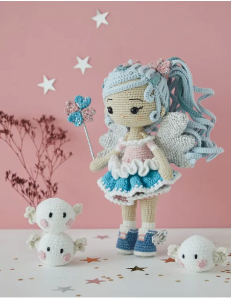 Buch über fantastische Puppen & Amigurumis zum Häkeln