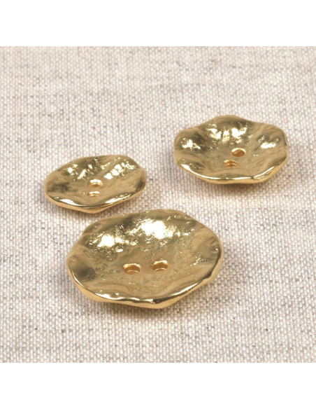 Zweilochknopf aus gehämmertem Metall - Gold