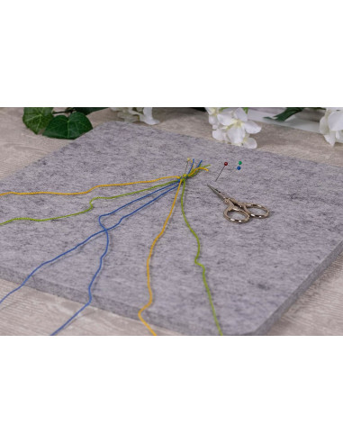 Bügelmatte aus Wolle 30,5 cm x 30,5 cm Milward