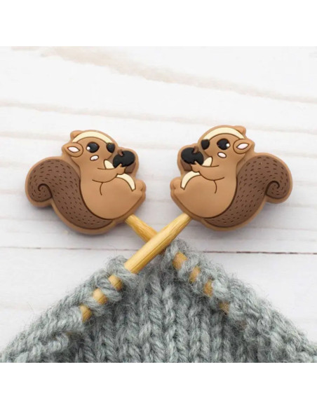 Maschenstopper für Stricknadeln - Eichhörnchen und Haselnuss