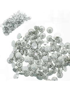 Schachtel mit 100 Jeansknöpfen 17mm - Glänzendes Silber mit Sternen
