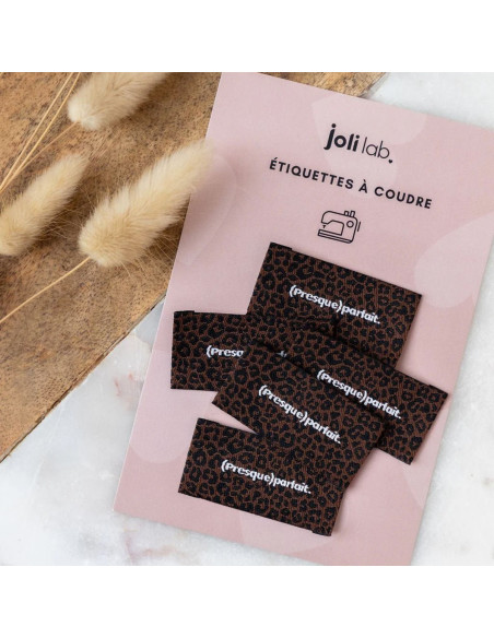Satz von 5 Aufnähern zum Nähen - Fast perfekter Schokoladenleopard