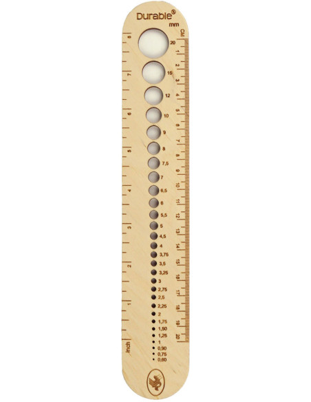 Große Lehre für haltbare Stricknadeln aus Holz