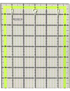 Patchwork-Regel mit Schneideschlitzen Bohin 6 x 24 Zoll 2