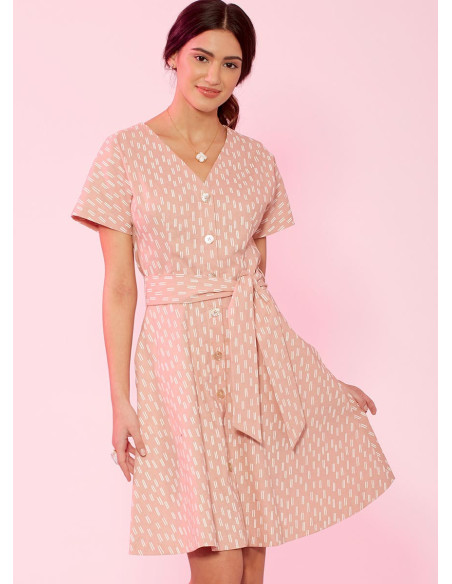 Kleid- und Gürtelmuster - McCall's 7920