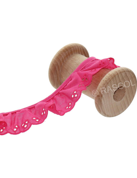 Geraffte englische Stickerei auf Schrägband - Fuchsia