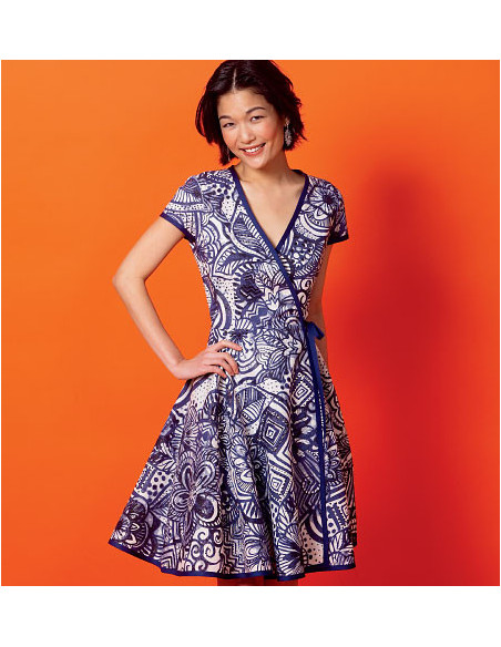 Kleid- und Gürtelmuster - McCall's 6959
