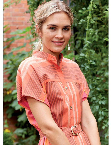 Kleid- und Gürtelmuster - McCall's 8030