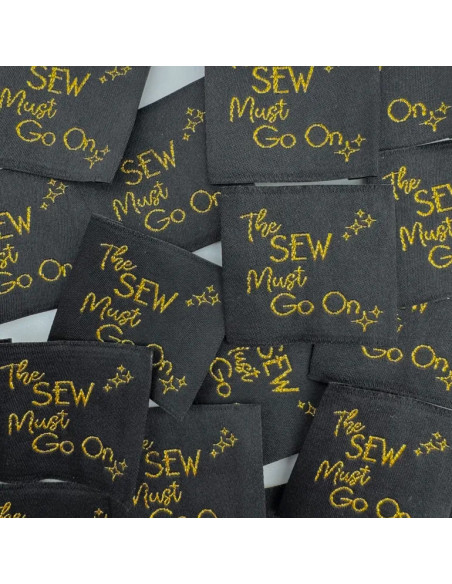 Satz von 5 gewebten Aufnähern zum Aufnähen The sew must go on
