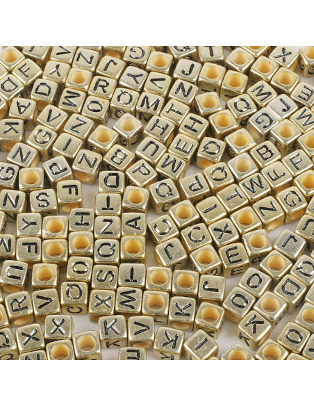 Beutel mit 100 goldenen quadratischen Perlen - Schwarze Buchstaben
