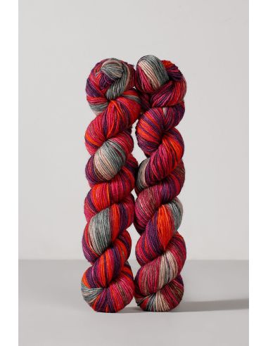 Set aus 2 Strängen Sockenwolle Echoes Fingering Gusto Wool