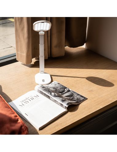 Wiederaufladbare Schreibtischlampe Foldi Go Daylight
