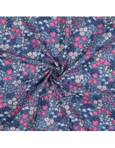 Wasserabweisender Baumwollstoff mit kleinen Blumen - Jeansblauer Hintergrund