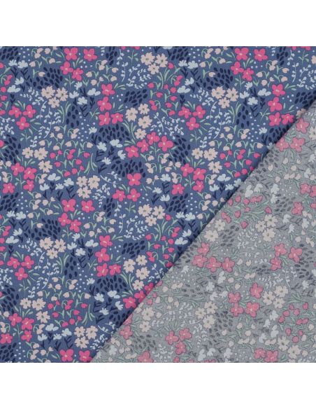 Wasserabweisender Baumwollstoff mit kleinen Blumen - Jeansblauer Hintergrund