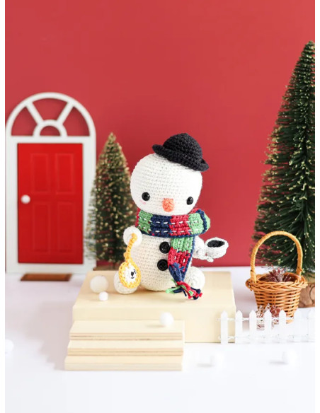 Buch Puppen & Amigurumis zu Weihnachten so British