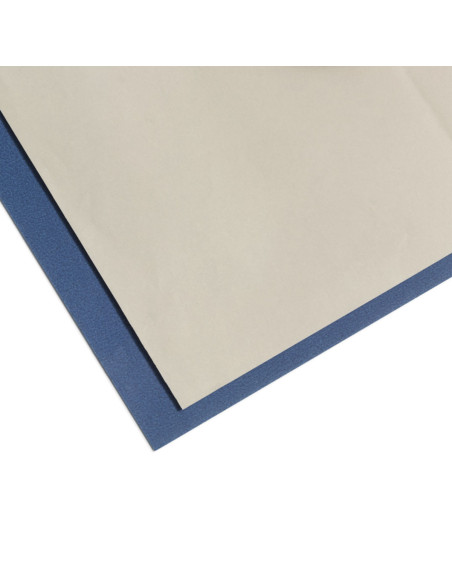 Weißes und blaues Kohlepapier
