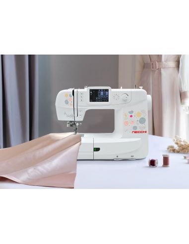Näh- und Stickmaschine Necchi NE210